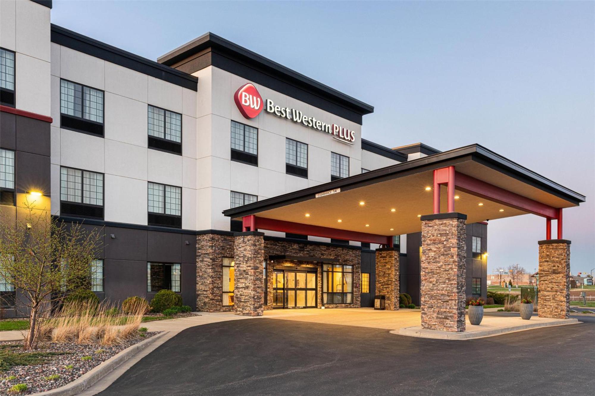 Best Western Plus New Richmond Inn & Suites Dış mekan fotoğraf
